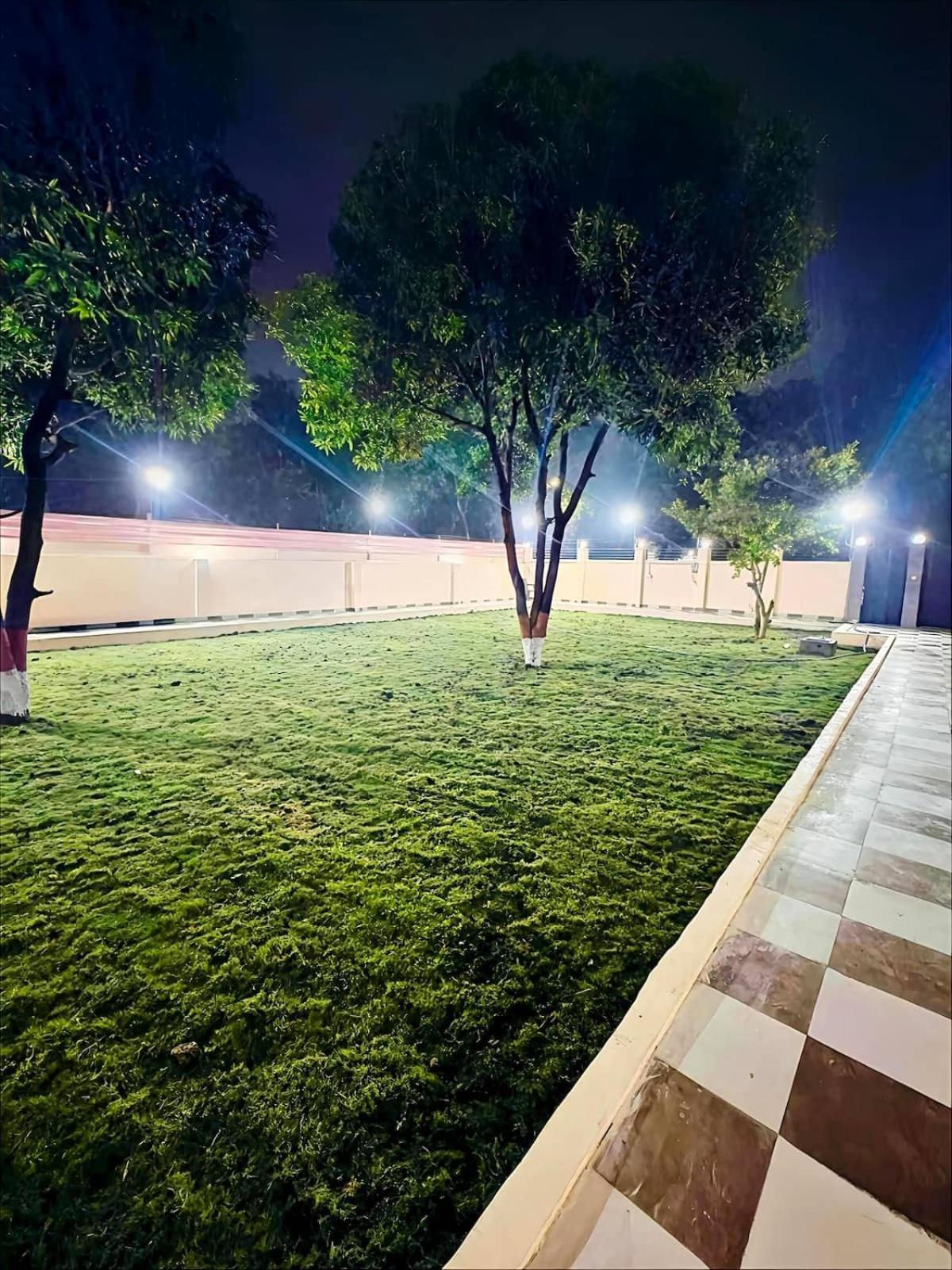A2 Villa By Jmd - Peaceful Stay Near Expo Mart 그레이터 노이다 외부 사진